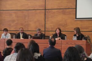 Críticas al Sename y temas trans fueron tratados en seminario de la infancia