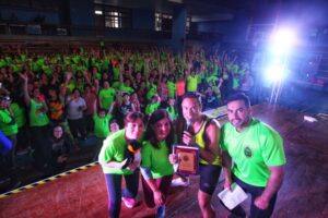 Zumbatón en el Estrecho reunió a más de 500 personas