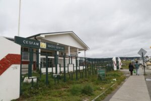 Sector público inicia paro de 48 horas y Confusam lo extiende a 72 horas
