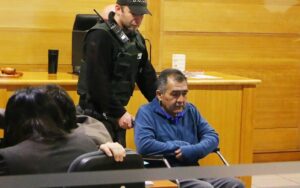 Comuneros reanudan huelga de hambre