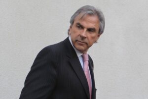 Corte Suprema aprobó  desafuero de Iván Moreira