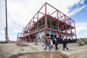 Centro Asistencial Docente y de Investigación de la UMAG presenta 22% de avance