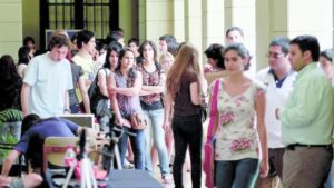 Más de la mitad de los reclamos en el Sernac  tuvo respuesta negativa