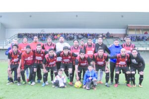 El “Uni-Uni” quiere ratificar su ventaja y quedarse con el Comunal de Fútbol
