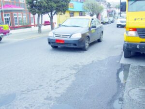 Bacheo del asfalto de calle Magallanes  será prioridad en el sector céntrico