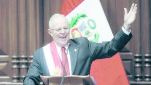 Kuczynski se salva  de la destitución