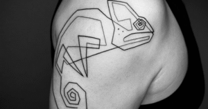 Tatuajes de una línea: la nueva tendencia en intervención corporal que querrás ahora mismo