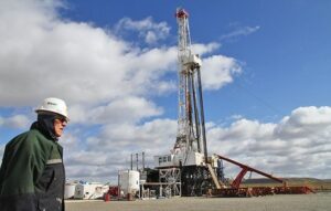 ENAP ingresa proyecto para invertir US$ 4 millones en cuatro nuevos pozos
