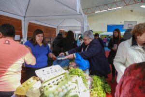 Productos regionales fueron protagonistas de la “Feria Saludable de Frutas y Verduras”