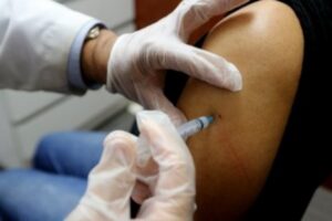 Conozca la importancia de vacunarse contra la fiebre amarilla