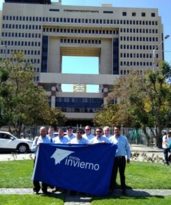 Sindicatos de Mina Invierno realizan gestiones para revertir negativa de tronaduras