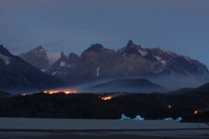 Cuatro turistas fueron expulsados del Parque Nacional Torres del Paine