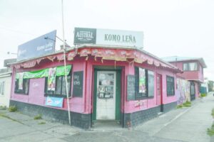 Almacenes de barrio: la solución  ante el cierre de los supermercados