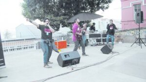 Grupo Decloaka molestos con participación en FAV: “La actividad era una tocata de hip hop en el patio de una casa…”