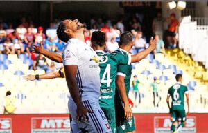 Beausejour  desecha el “Rojo” y se queda azul