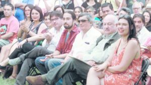 Intenciones de armar coalición desde la DC al Frente Amplio