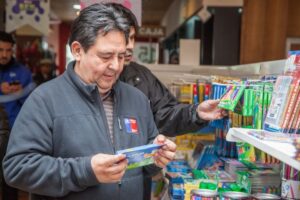Seremi de Salud fiscaliza útiles escolares