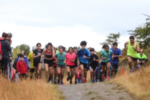 La lluvia no fue impedimento para los  aguerridos atletas del Cross Country
