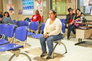 “No sé qué clase de doctores tiene el Hospital de Porvenir, pareciera que estuvieran practicando con la gente”
