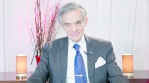 José José es internado para tratar cáncer de páncreas