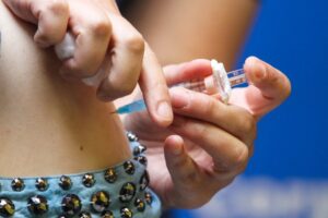 Puntarenenses preparados para  campaña contra la influenza