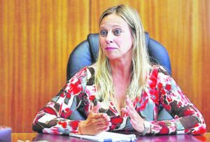 Directora del Servicio de Salud Magallanes permanecerá en su cargo por otros tres años