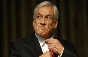Chile Vamos se divide por continuidad del general director