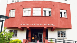 Joven magallánica trasplantada evoluciona positivamente tras inicio de tratamiento