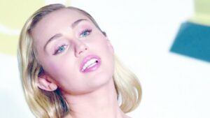 Detienen a fanático obsesionado con Miley Cyrus