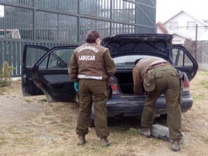 Carabineros detuvo a menor de  17 años vinculado a robos de vehículos
