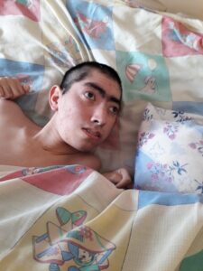 “Sé que si cambian a mi hijo con los  adultos, no saldrá vivo de ahí”