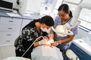 Tres mil usuarios del programa “Punta Arenas sonríe” ya no tienen caries