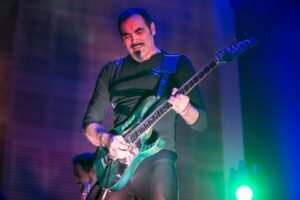 MasterClass gratuita de guitarra con connotado músico nacional