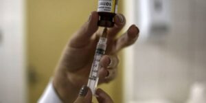 Embajador confirma segunda víctima chilena  por brote de Fiebre Amarilla en Brasil