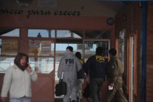 “La escuela está convertida en cárcel con todas las medidas de seguridad que hemos tomado”