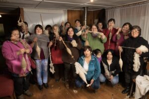 Programa de capacitación de Artesanías de Chile y su enfoque en preservación de oficios ancestrales