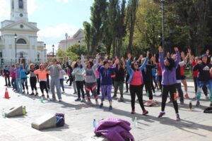 Grandes y pequeños disfrutaron de tarde deportiva en la Plaza Muñoz Gamero