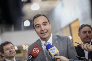Autoridades denunciaron “presión política indebida” de Mina Invierno