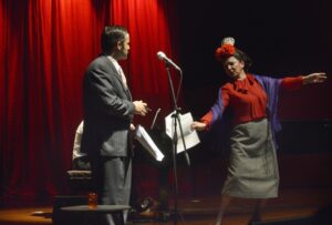 Ximena Rivas desembarca en Punta Arenas para revivir el radioteatro