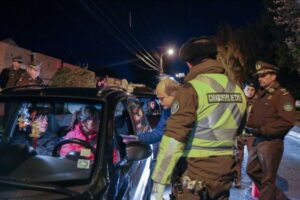 Autoridades con alcotest en mano fiscalizan a conductores puntarenenses