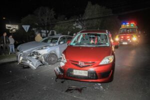Niñas se salvan tras cumplir con  normativa de sillas en el automóvil