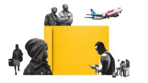 Migración: ¿Qué hay dentro del sobre amarillo y por qué se repite en los vuelos chárter?