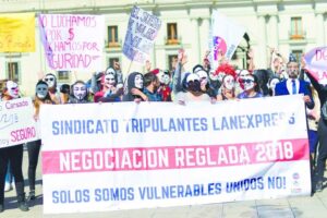 Se extiende hasta el 25 de abril la reprogramación de vuelos de Latam