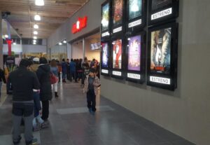 El 1 de mayo sólo abrirán los locales  comerciales del rubro de la entretención