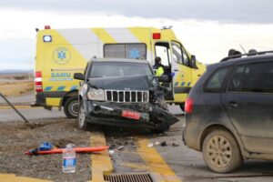 Cinco personas resultaron lesionadas entre adultos y niños en accidente en la Ruta 9 Norte