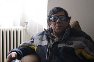 Persona ciega denuncia discriminación al ser bajado de mala manera en micro de línea 2