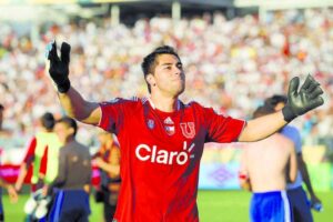 Universidad de Chile llega como puntero para enfrentar el clásico ante Colo Colo