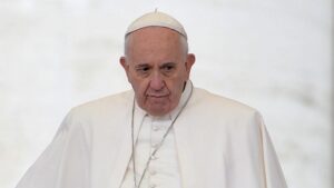 Papa pide paz para los católicos de Nigeria  tras ataque a iglesia que dejó 18 muertos