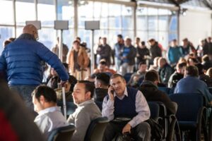 Latam inicia  cancelación  preventiva de vuelos