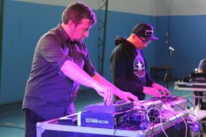 Concierto de música  electrónica hoy en La Idea